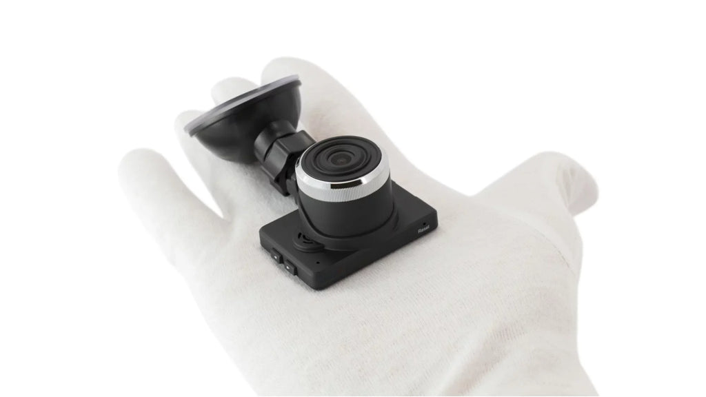 Small Car Dash HD Cam DVR w/ High Quality Audio/Video Recording