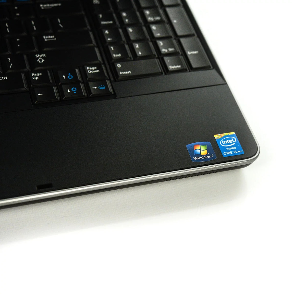 Refurbished Latitude E6540 Mobile pc i5 Dual-Core 16GB 250GB Win 10 Pro B v.WCB